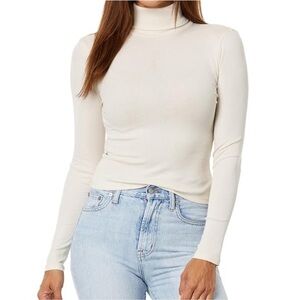 Madewell Ribbed Turtleneck Top Size S in Cream